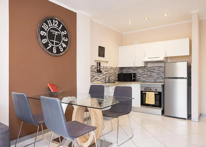 Home2book With Terrace & Pool In Apartment